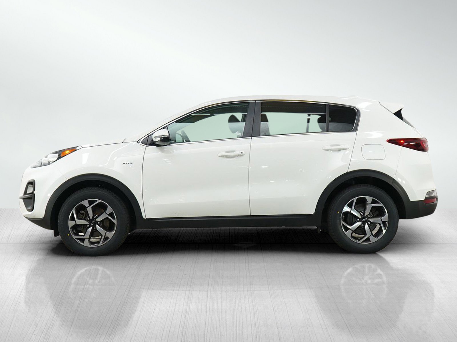 Used 2020 Kia Sportage LX w/ LX Popular Package AWD/4WD image 2