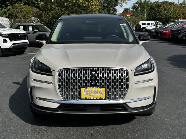 Certified 2023 Lincoln Corsair AWD w/ Equipment Group 101A image 2