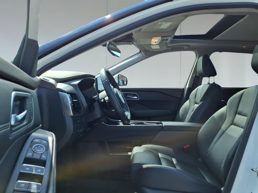 Used 2021 Nissan Rogue SL w/ Premium Package FWD image 15