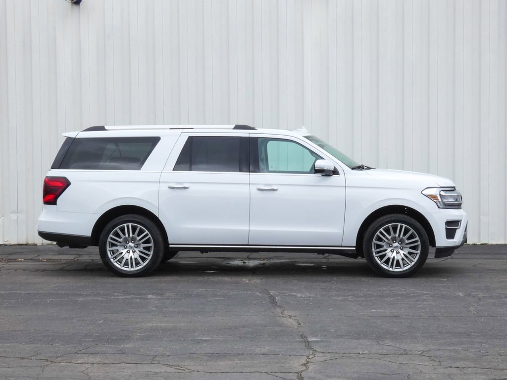 Used 2024 Ford Expedition Max Limited image 2