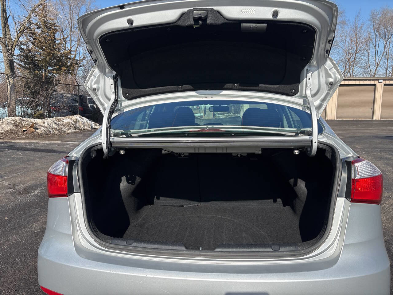 Used 2016 Kia Forte LX image 21