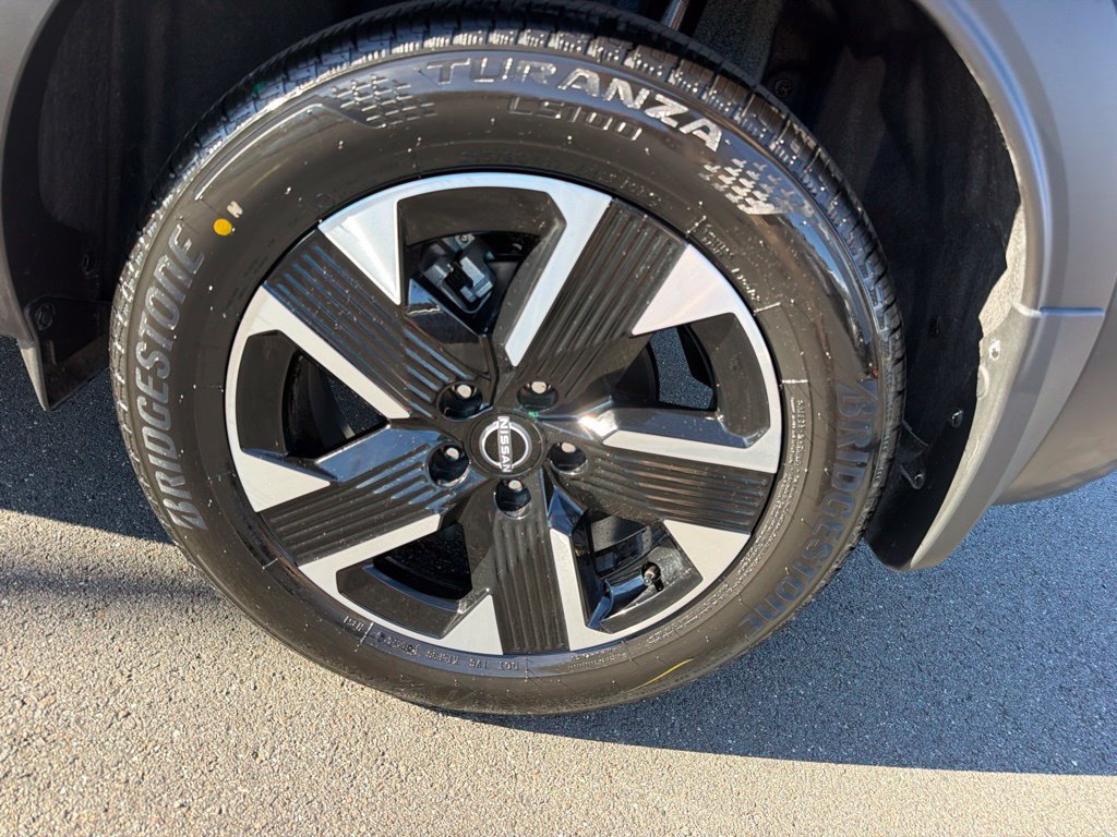 New 2027 Nissan Kicks SV AWD/4WD image 37