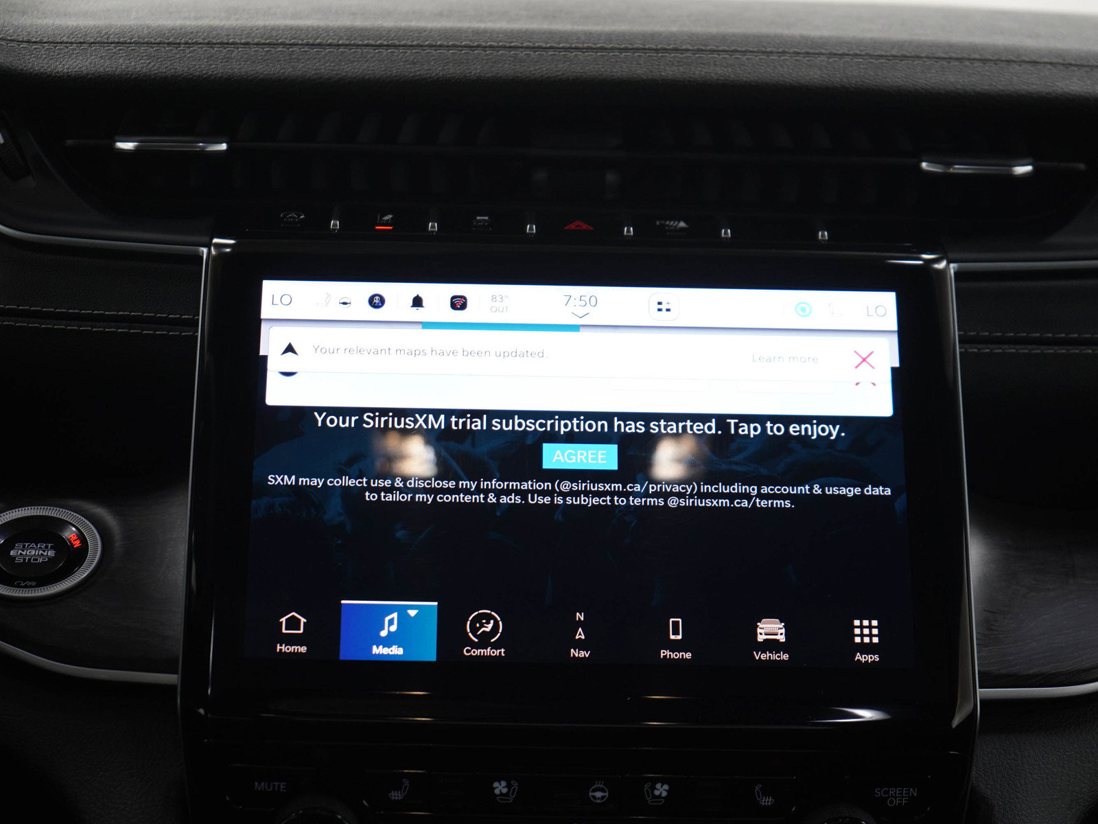 Used 2024 Jeep Grand Cherokee Limited w/ Luxury Tech Group II AWD/4WD image 19