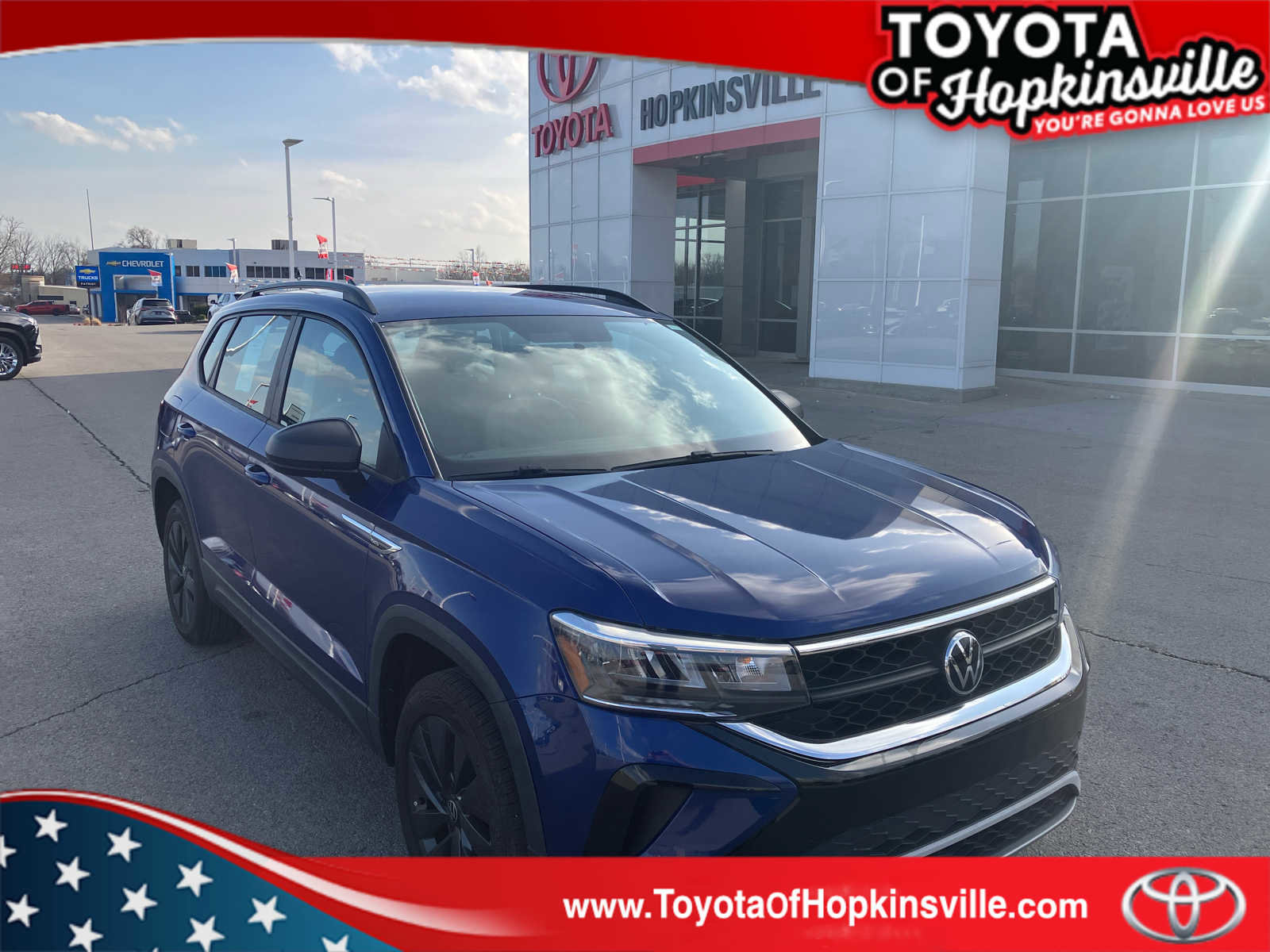 Used 2022 Volkswagen Taos S image 1