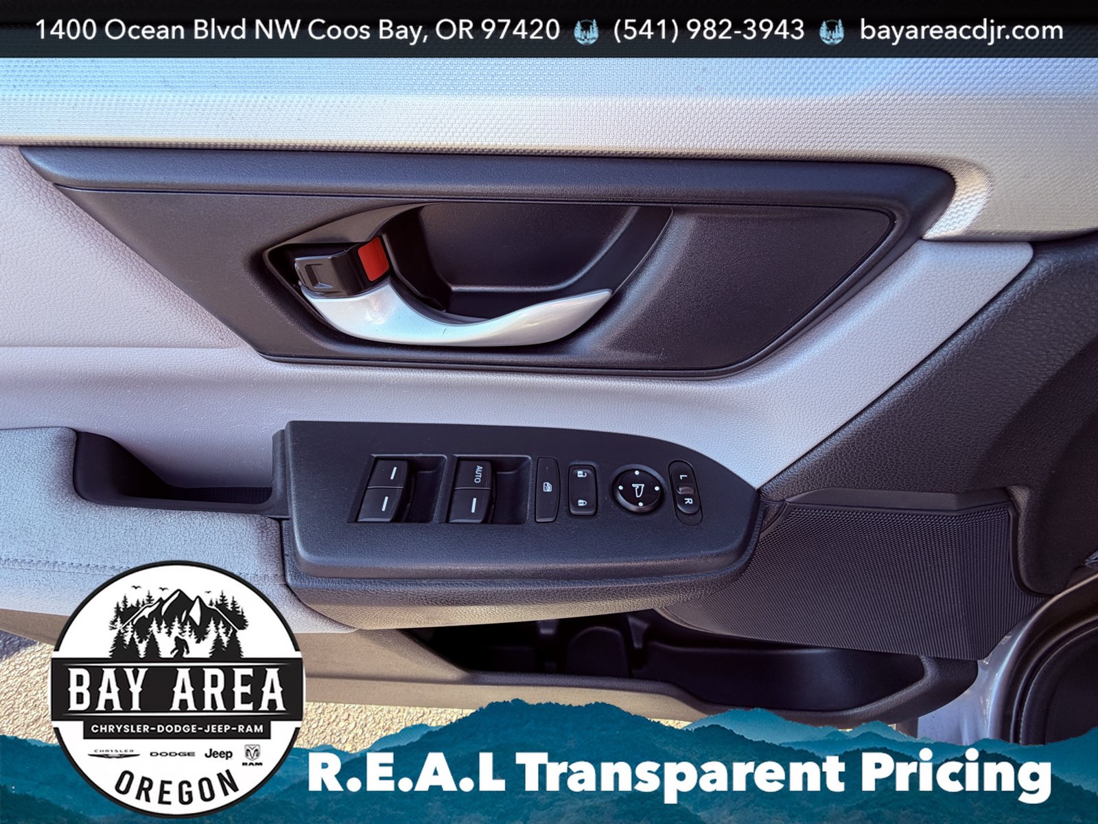 Used 2017 Honda CR-V LX image 11