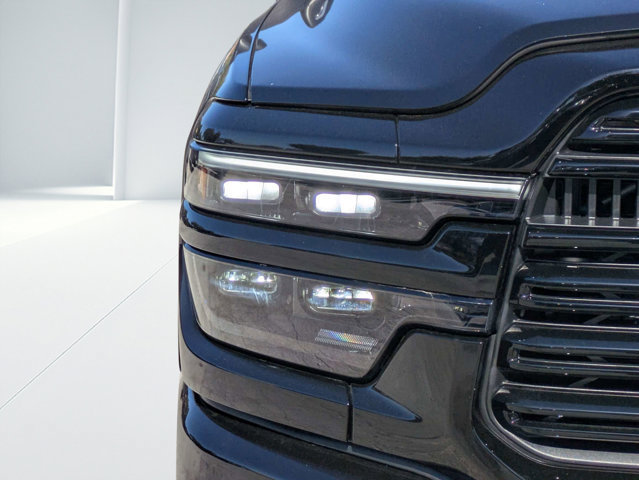 New 2026 RAM 2500 Laramie AWD/4WD image 9