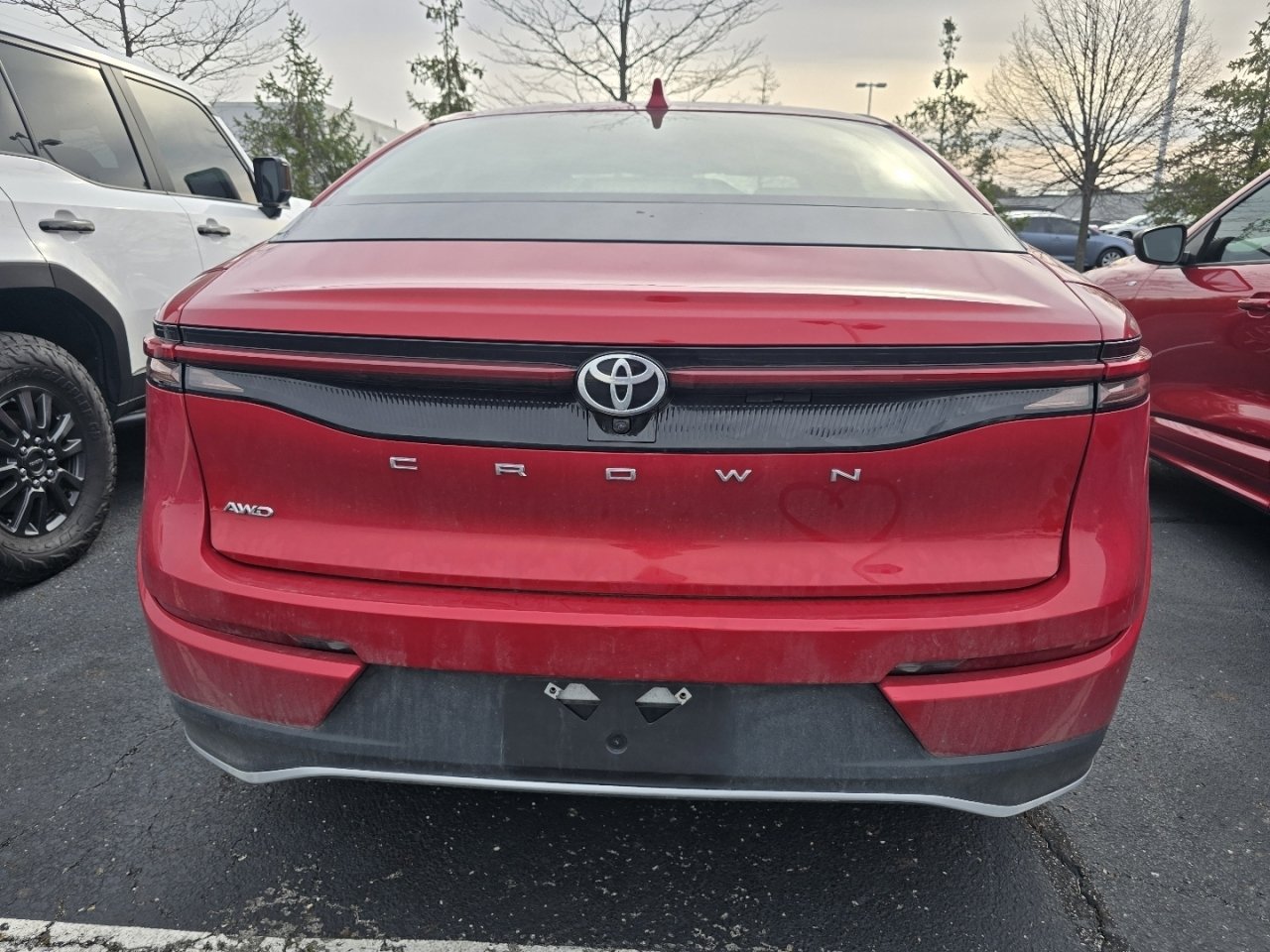 Used 2023 Toyota Crown XLE image 6