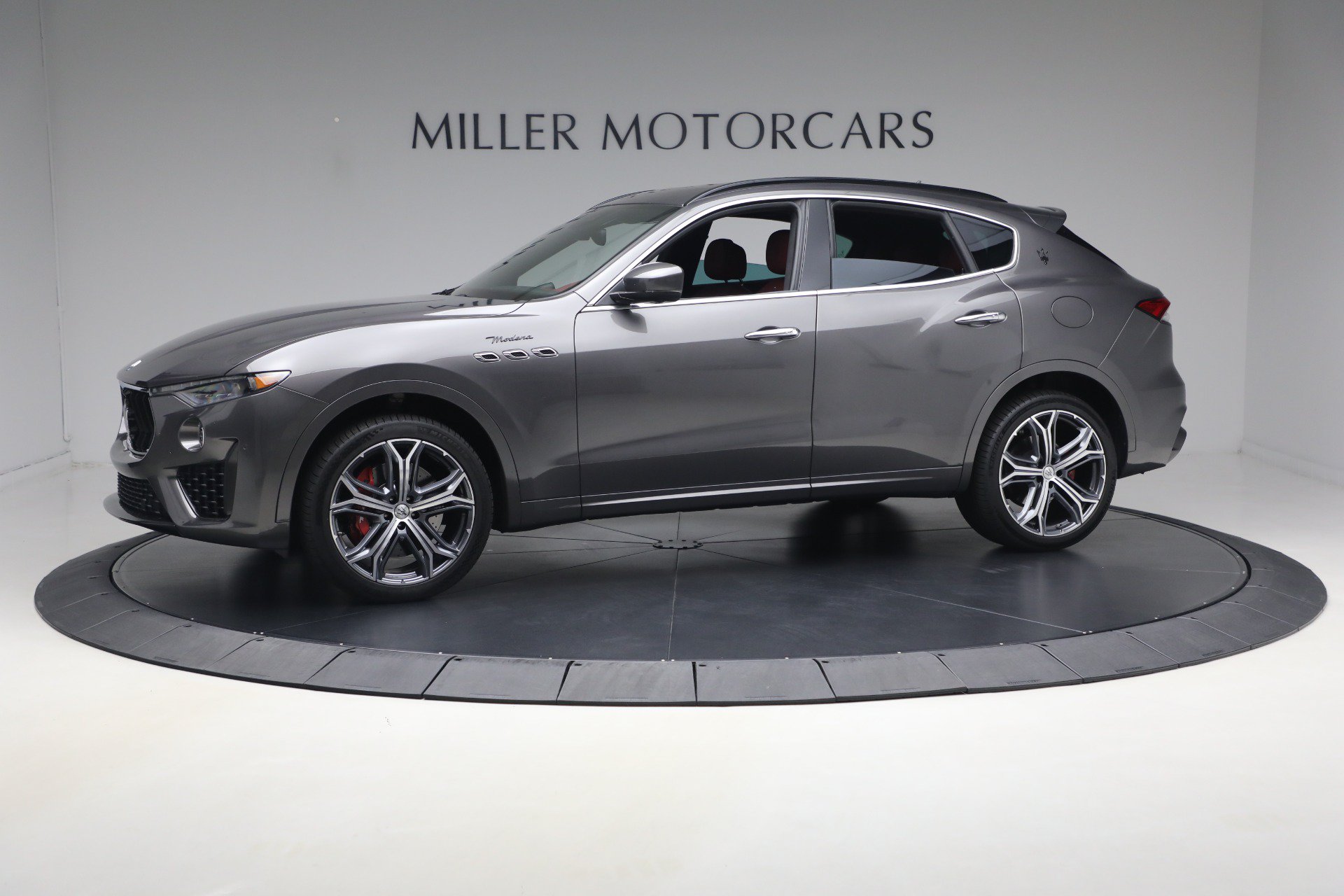 Certified 2023 Maserati Levante Modena AWD/4WD image 1