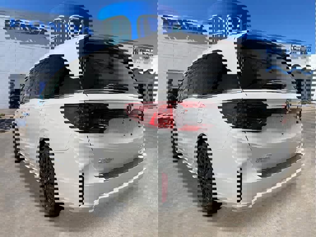 New 2026 Honda Odyssey Sport-L image 3