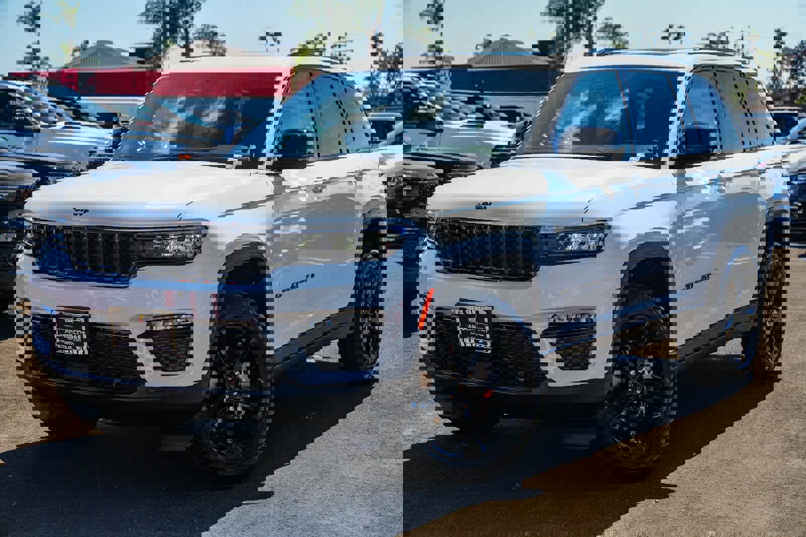 New 2025 Jeep Grand Cherokee Limited