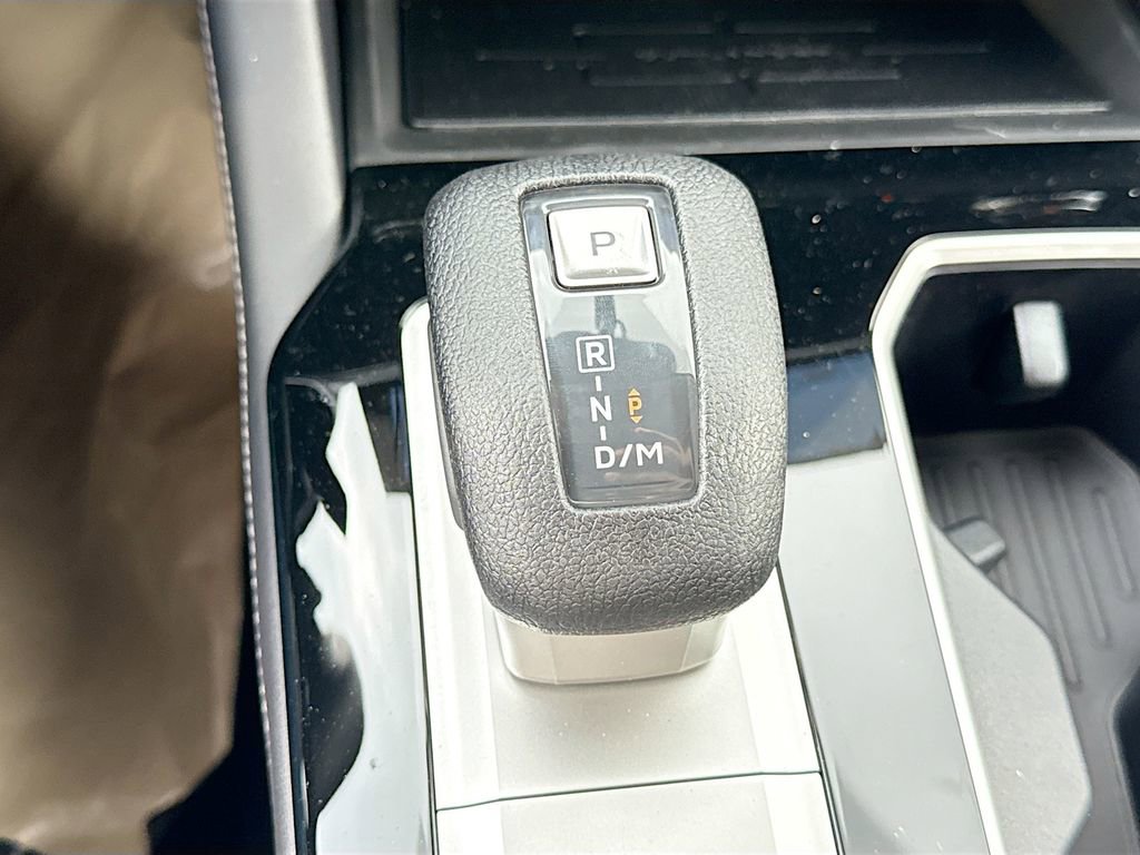 New 2026 Mitsubishi Outlander ES image 17