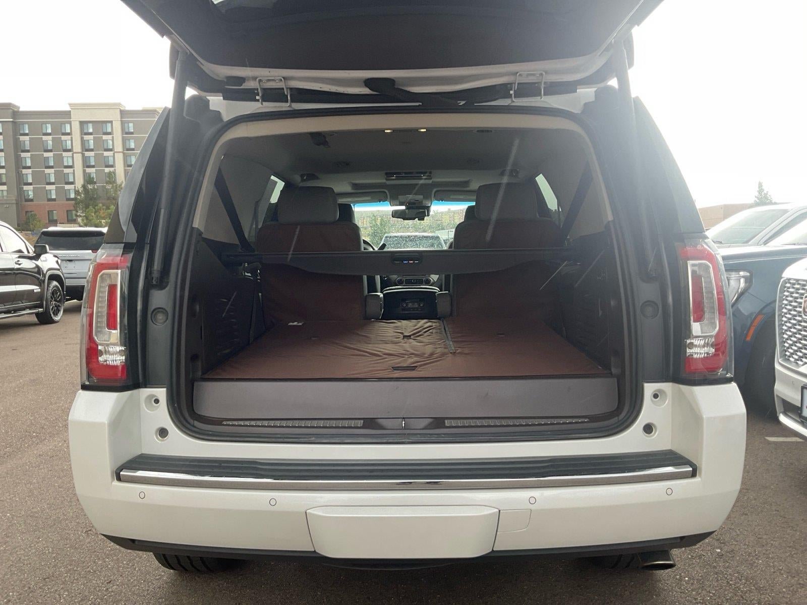 Used 2017 GMC Yukon Denali w/ Open Road Package AWD/4WD image 20