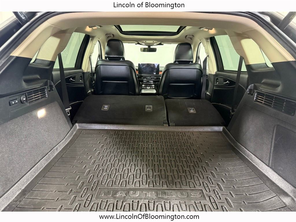 Certified 2022 Lincoln Nautilus Reserve w/ Equipment Group 201A image 62