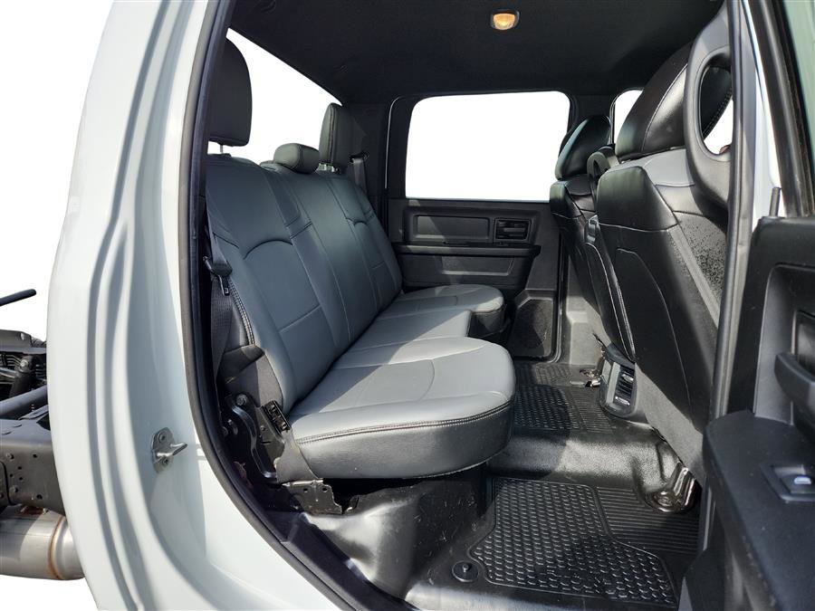 Used 2022 RAM 3500 Tradesman image 17