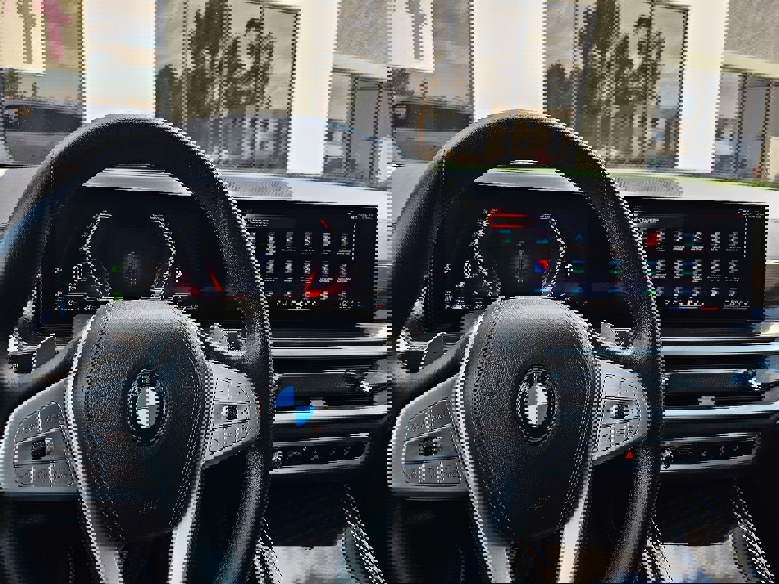 Used 2025 BMW X7 xDrive40i image 42