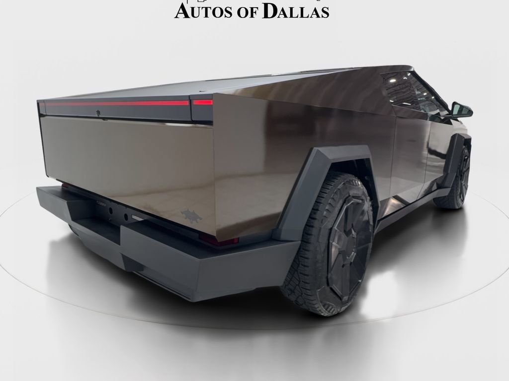 Used 2024 Tesla Cybertruck AWD Crew Cab image 7