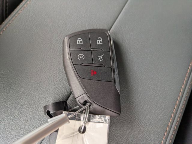 New 2026 GMC Terrain AT4 w/ Convenience Package III AWD/4WD image 33