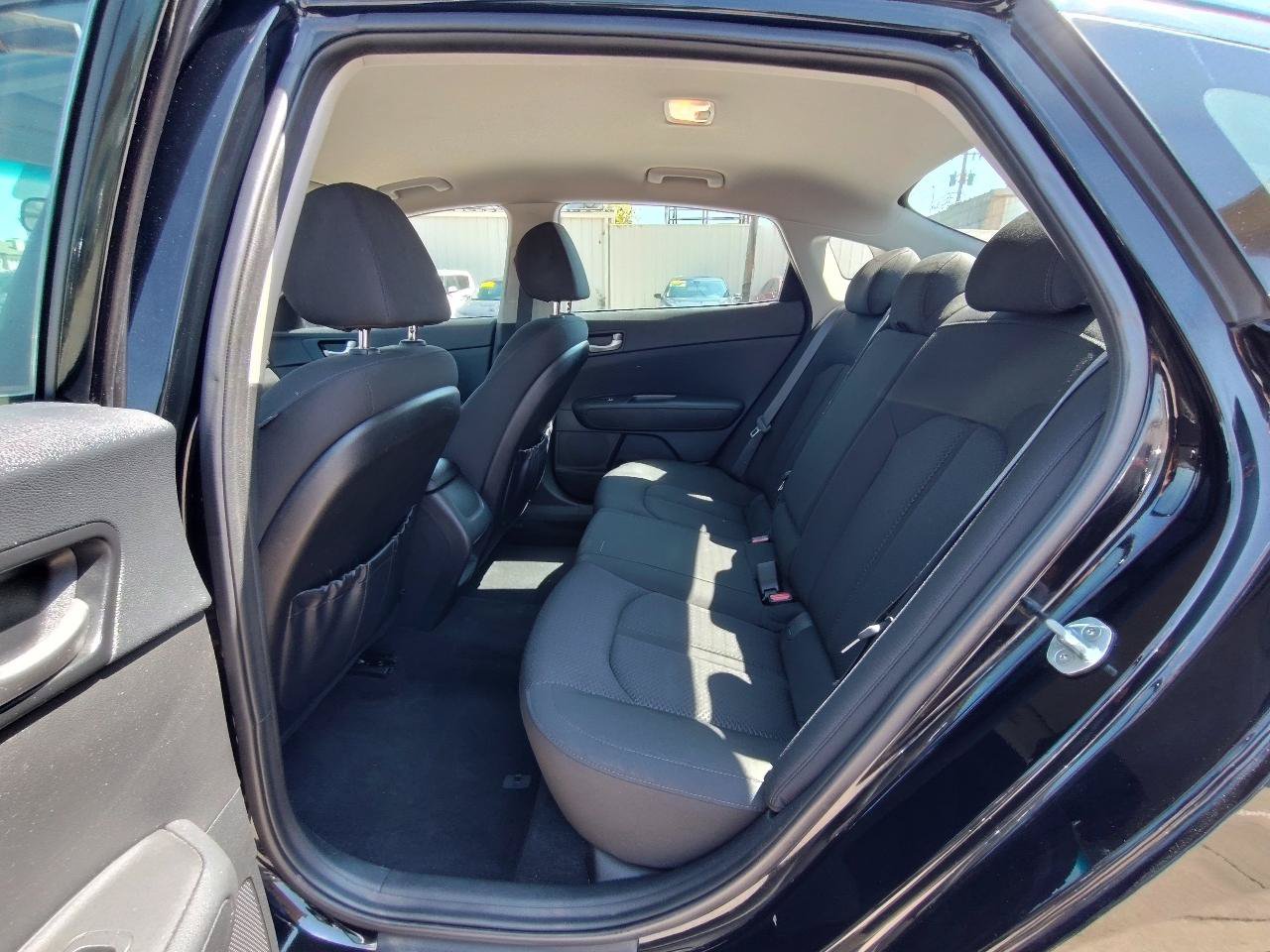 Used 2017 Kia Optima LX w/ Convenience Package FWD image 31