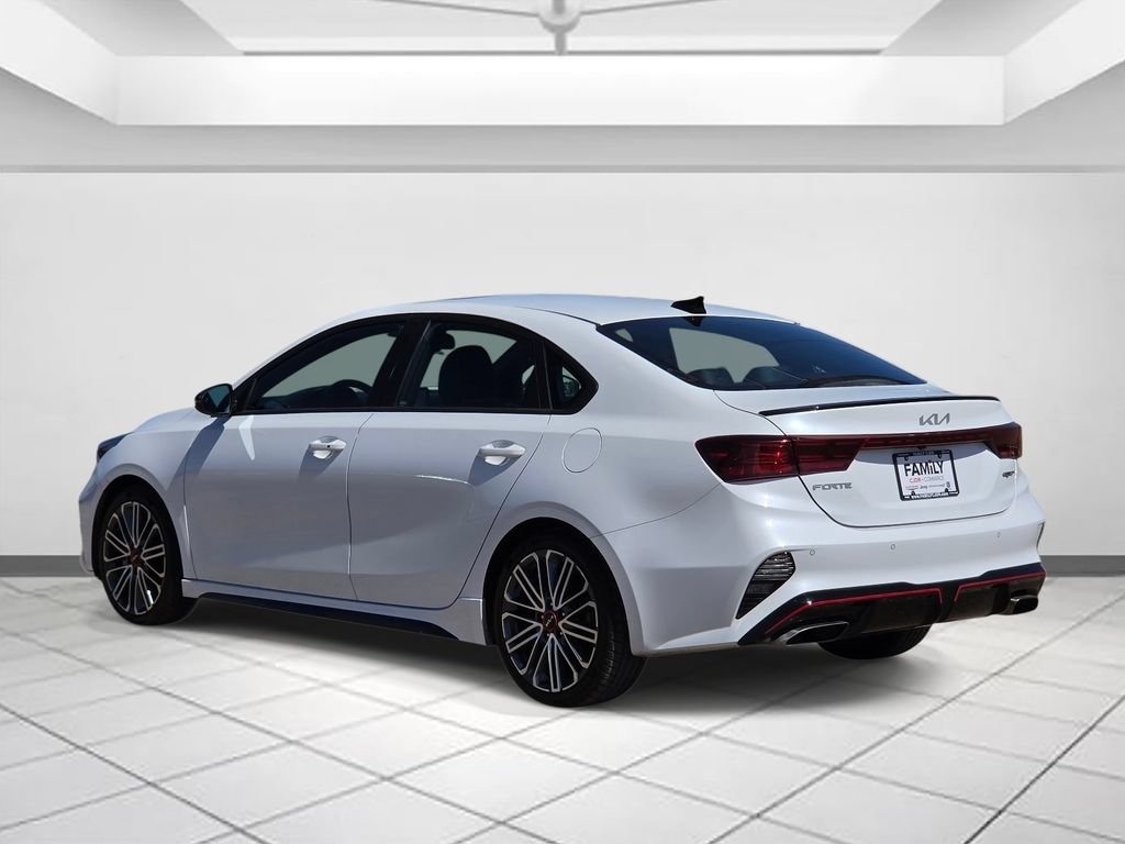 Used 2022 Kia Forte GT FWD image 4