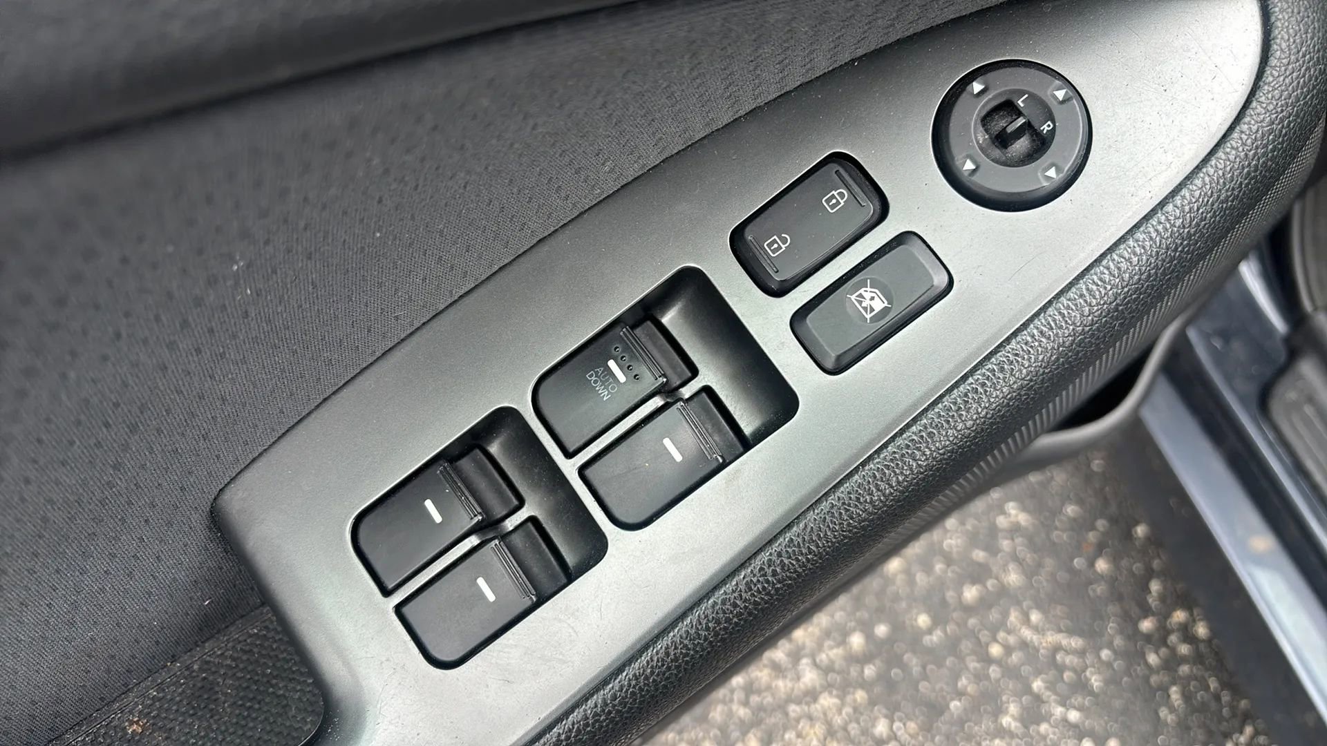 Used 2015 Kia Optima LX FWD image 10
