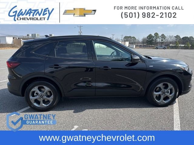 Used 2025 Ford Escape ST-Line FWD image 4