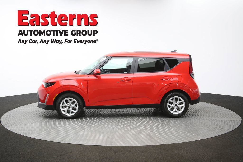 Used 2025 Kia Soul LX w/ LX Technology Package image 59