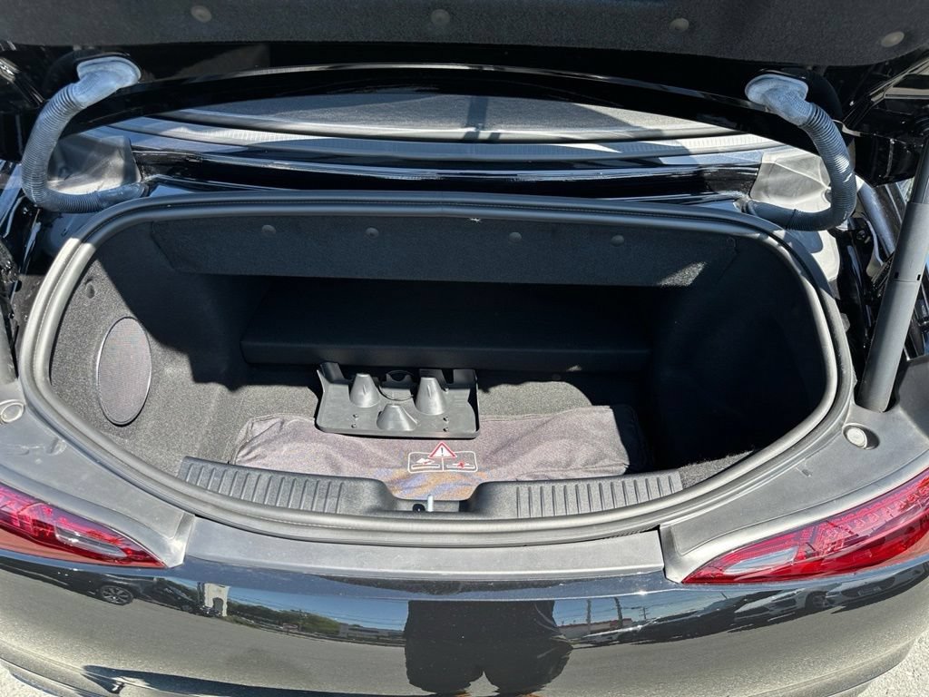 Used 2022 Mercedes-Benz SL 63 AMG 4MATIC w/ Driver Assistance Package image 17