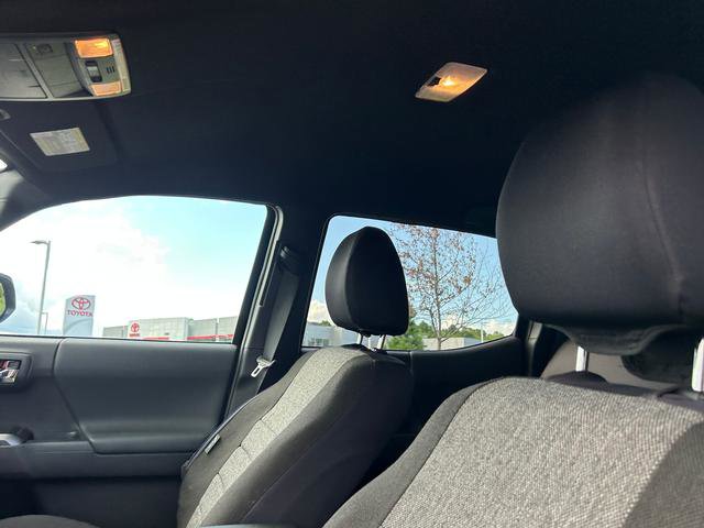 Used 2022 Toyota Tacoma 4x4 Double Cab image 12