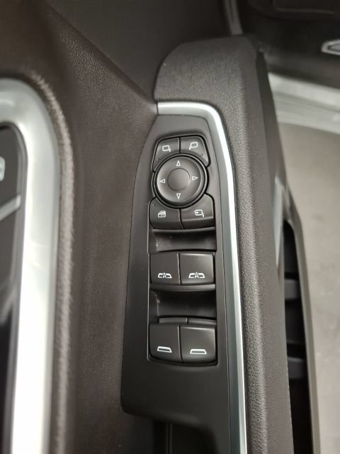 Used 2026 GMC Sierra 1500 SLT AWD/4WD image 18