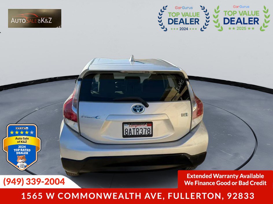 Used 2017 Toyota Prius C Three FWD image 5