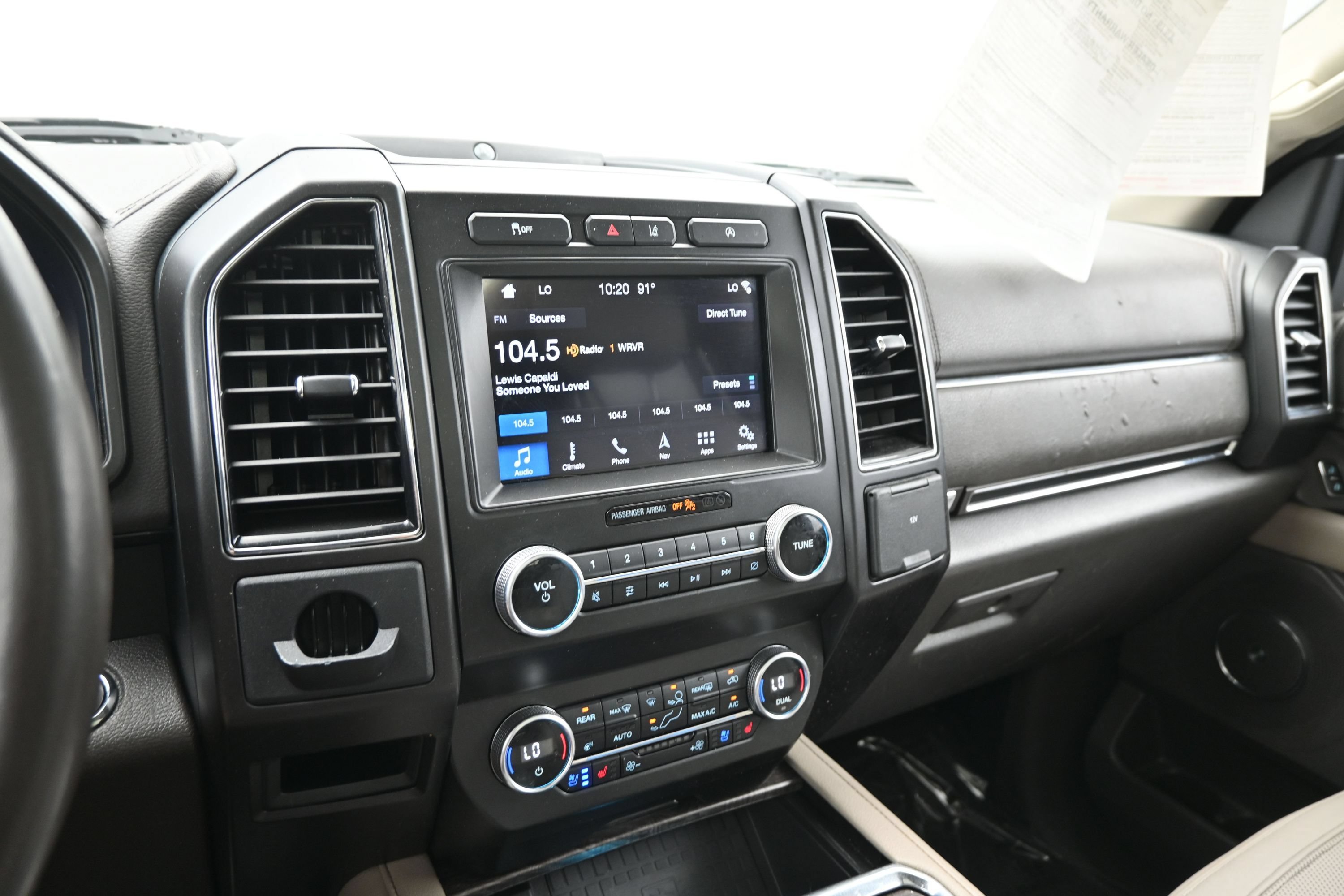 Used 2019 Ford Expedition Limited w/ Equipment Group 301A RWD image 15