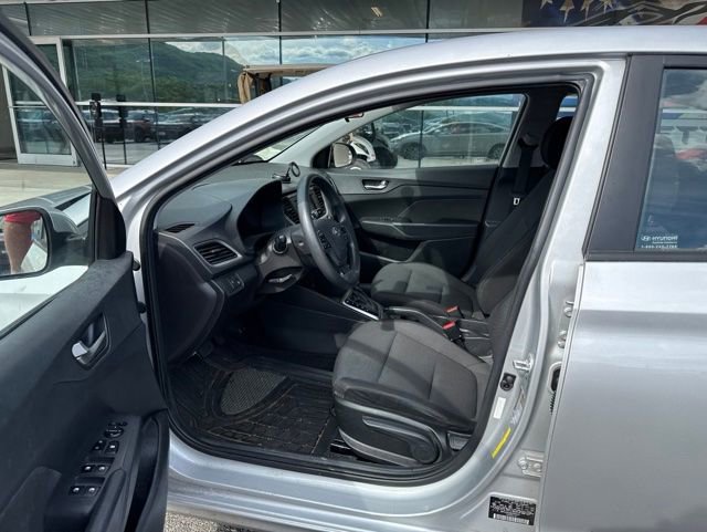 Used 2019 Hyundai Accent SE FWD image 4