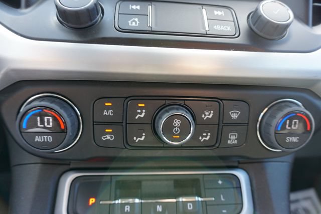 Used 2023 GMC Acadia SLE w/ Driver Convenience Package AWD/4WD image 21