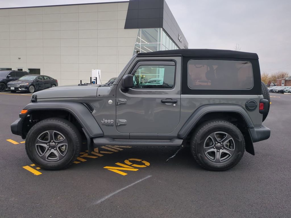 Used 2019 Jeep Wrangler Sport S image 7