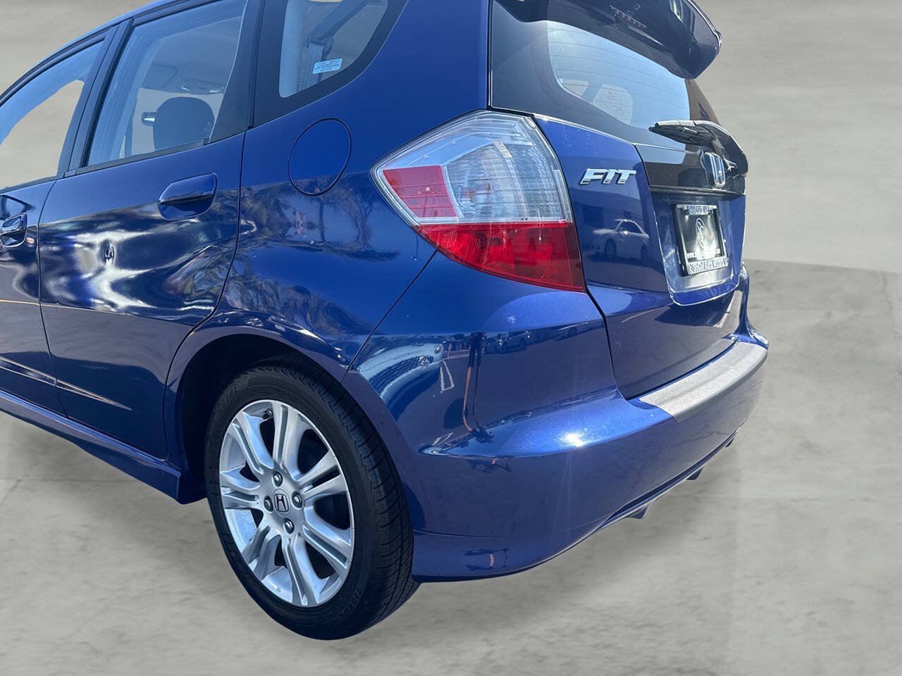 Used 2009 Honda Fit Sport image 30