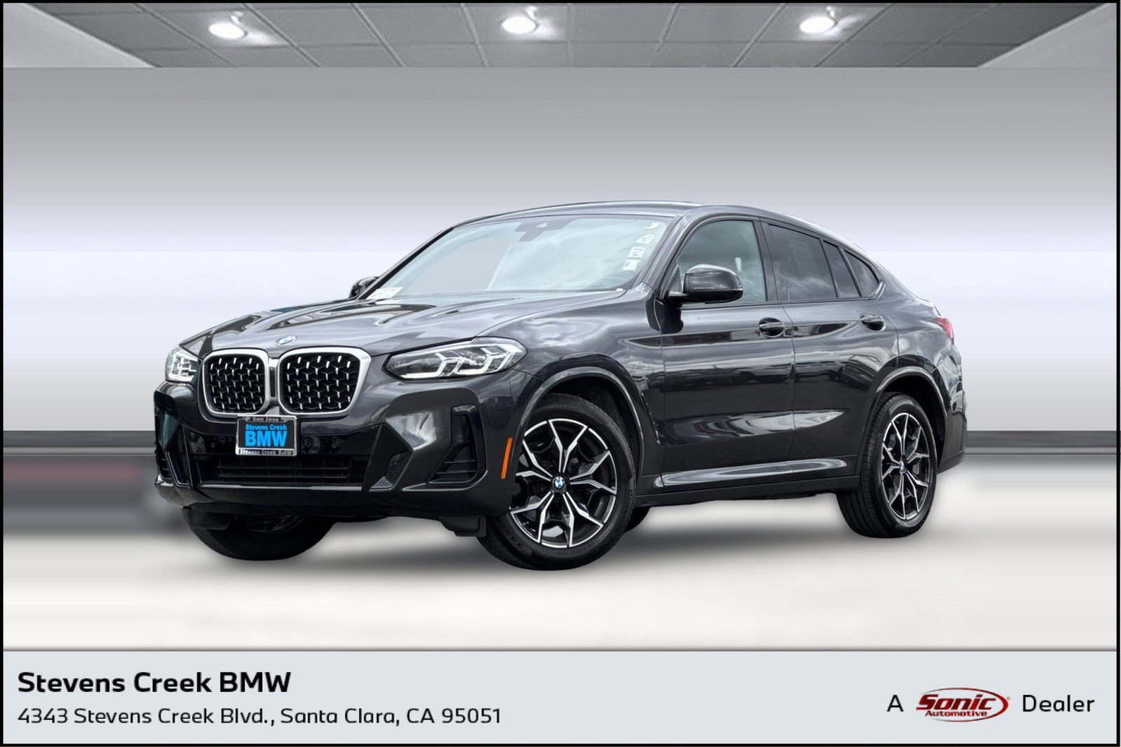 Used 2025 BMW X4 xDrive30i image 1