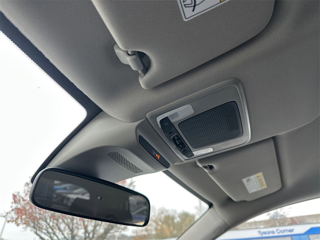 Used 2025 Honda HR-V LX image 28