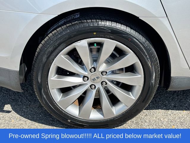 Used 2013 Lincoln MKS FWD image 11