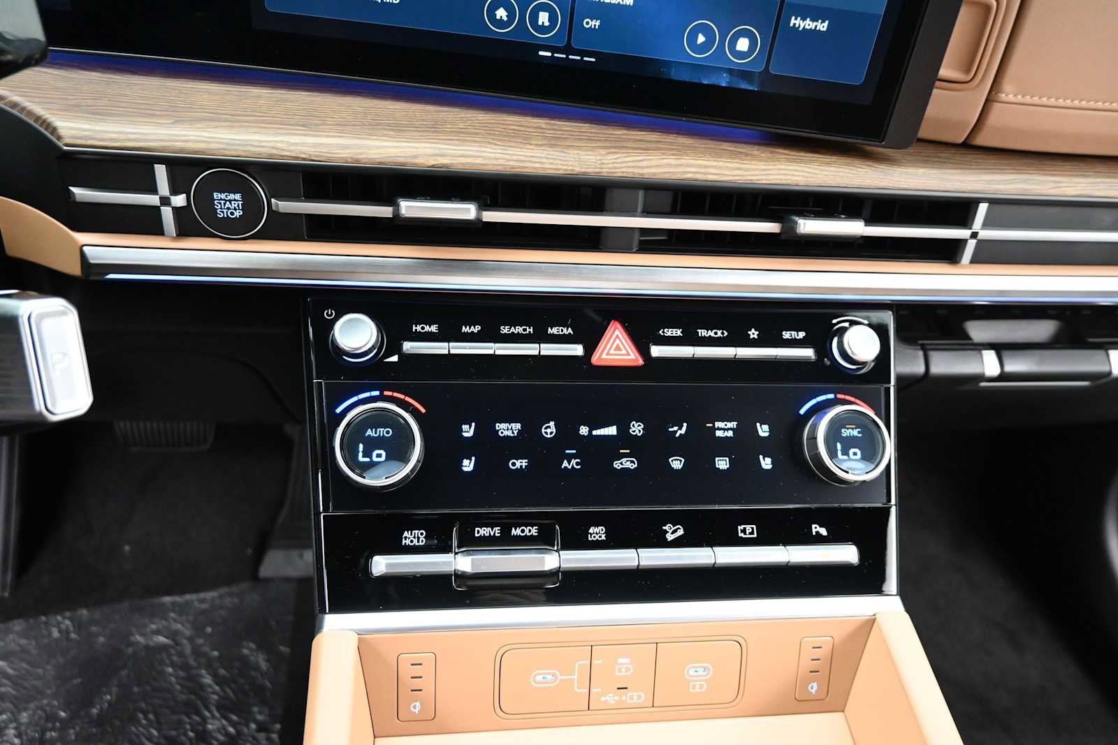 New 2026 Hyundai Santa Fe Limited AWD/4WD image 18