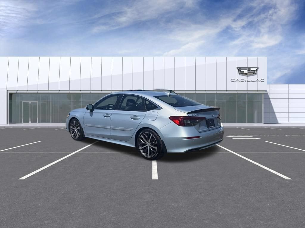 Used 2023 Honda Civic Touring image 4