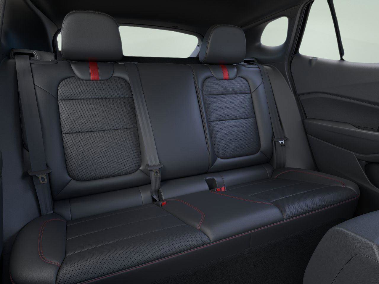 New 2025 Chevrolet Trax RS w/ Sunroof Package image 17