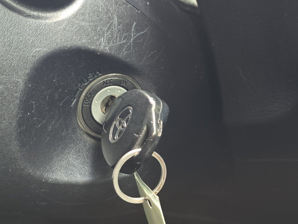 Used 2016 Toyota 4Runner SR5 image 27