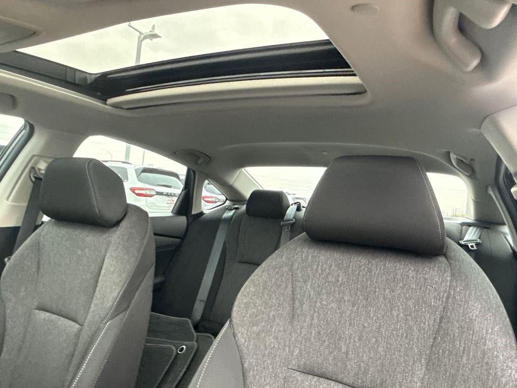 Certified 2024 Honda Accord EX image 18