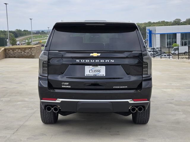Used 2025 Chevrolet Suburban Premier image 7