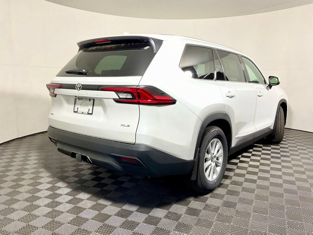New 2026 Toyota Grand Highlander XLE AWD/4WD image 17
