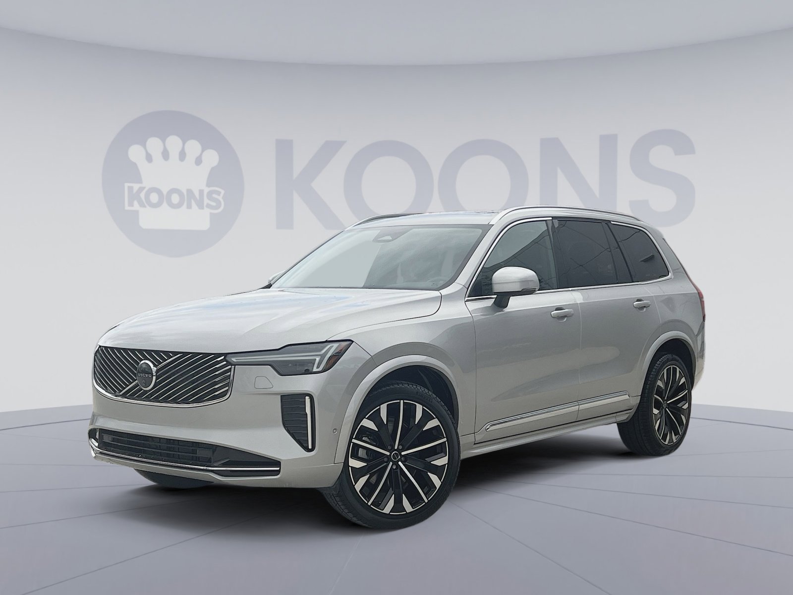 Certified 2025 Volvo XC90 B6 Plus AWD/4WD image 1