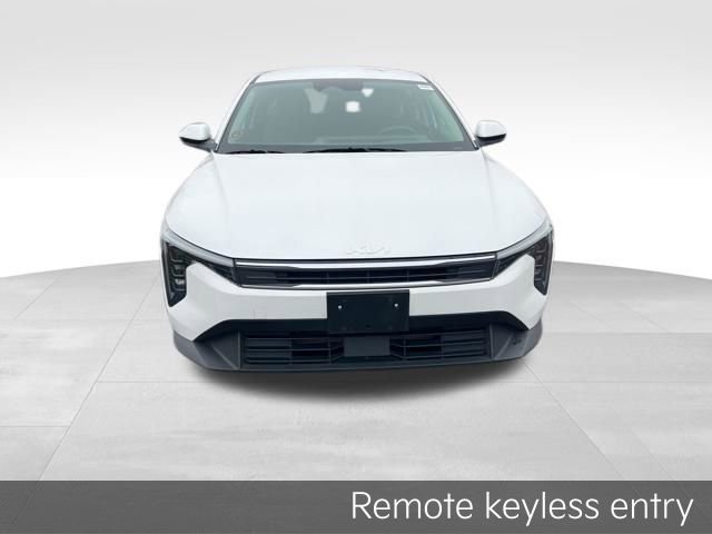 Certified 2025 Kia K4 LXS image 2