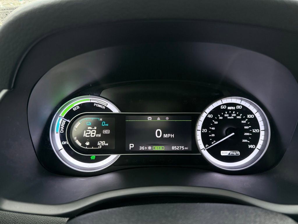 Used 2019 Kia Niro LX image 16