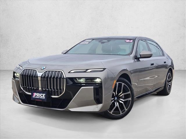 Used 2024 BMW 740i RWD image 1