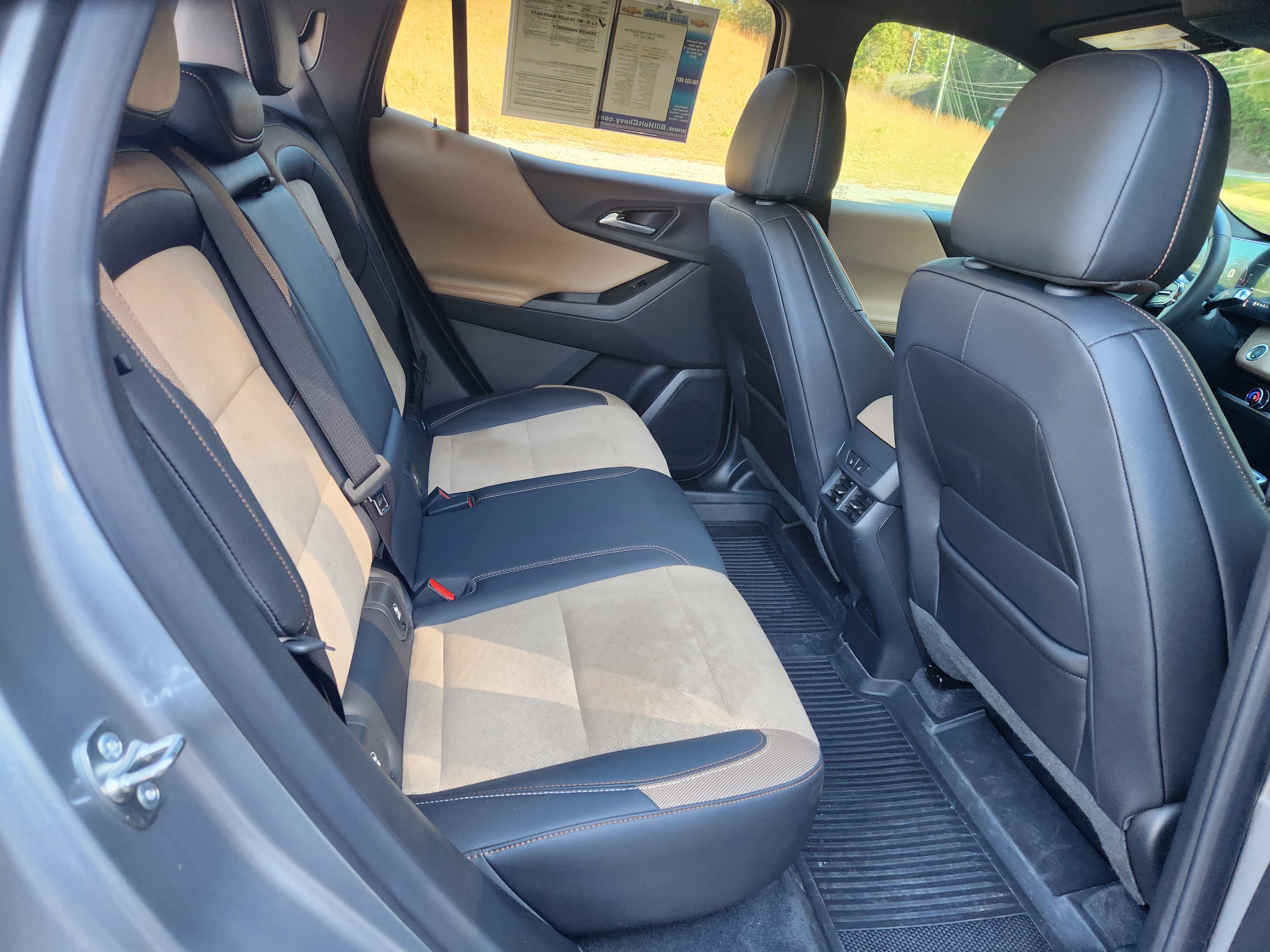 Used 2026 Chevrolet Equinox ACTIV w/ Convenience Package III AWD/4WD image 39